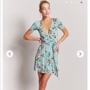 NWT Forever 21 floral skater dress